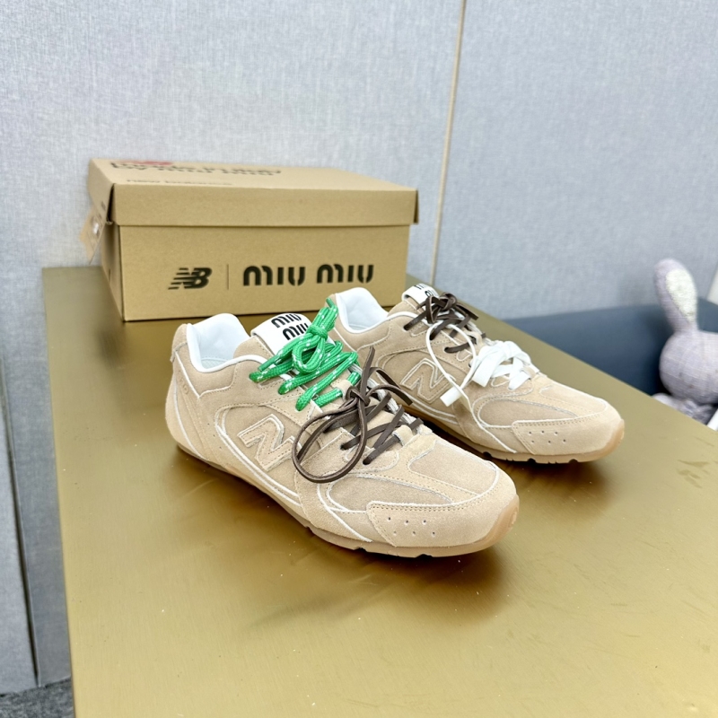 Miu Miu Casual Shoes